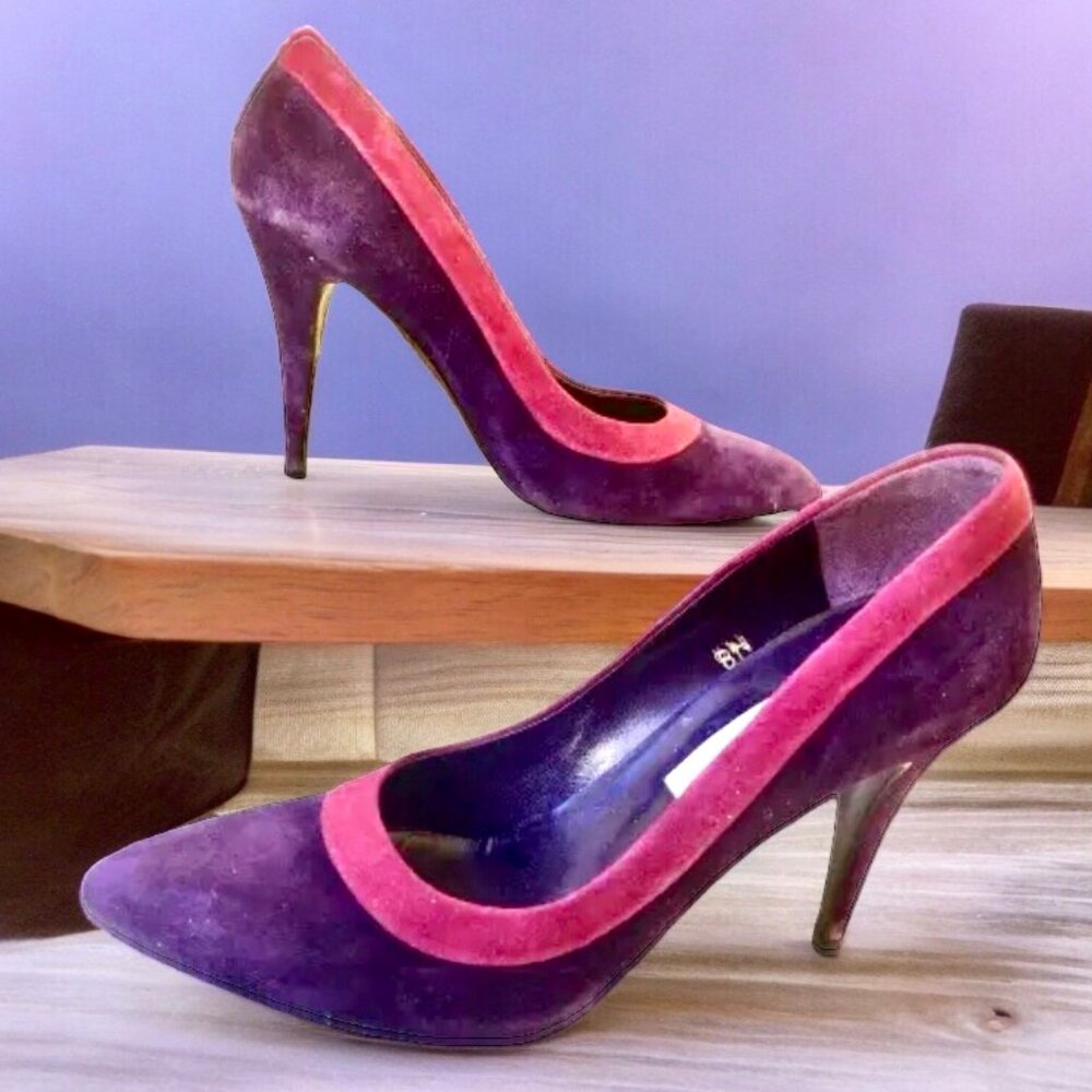 Calvin Klein Vintage 80's Womens PURPLE SUEDE Pump Made in Italy